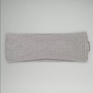 Lululemon Women's Ribbed Merino Wool-Blend Knit Ear Warmer